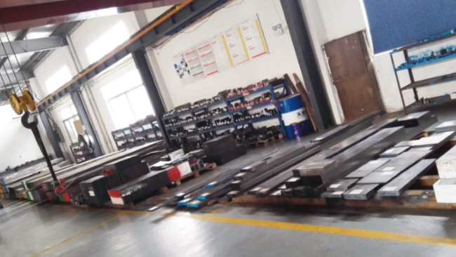 浅谈冷作模具钢的使用性能 浅谈冷作模具钢的使用性能